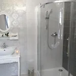 Monato 3* 포프라트