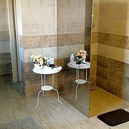 Monato 3* 포프라트