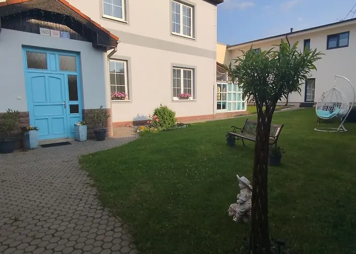 Frühstückspension Monato 3*